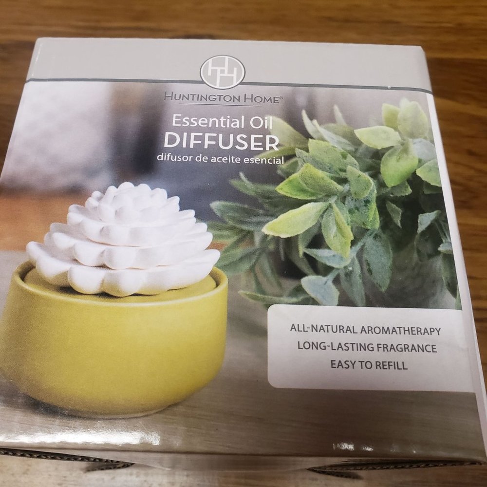 DIFFUSER ESSENTIAL OIL FLORAL - Picture 3 of 5